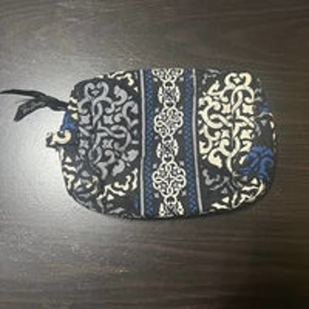 Vera Bradley Cosmetic Makeup Bag in Canterberry Cobalt Print